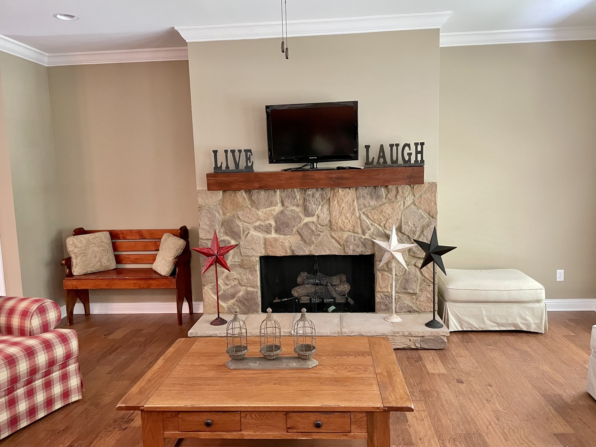 470 Clarks Store Sinking Fork Road Cerulean, KY 42215 - Photo 8 of 42 a living room with furniture and a fireplace