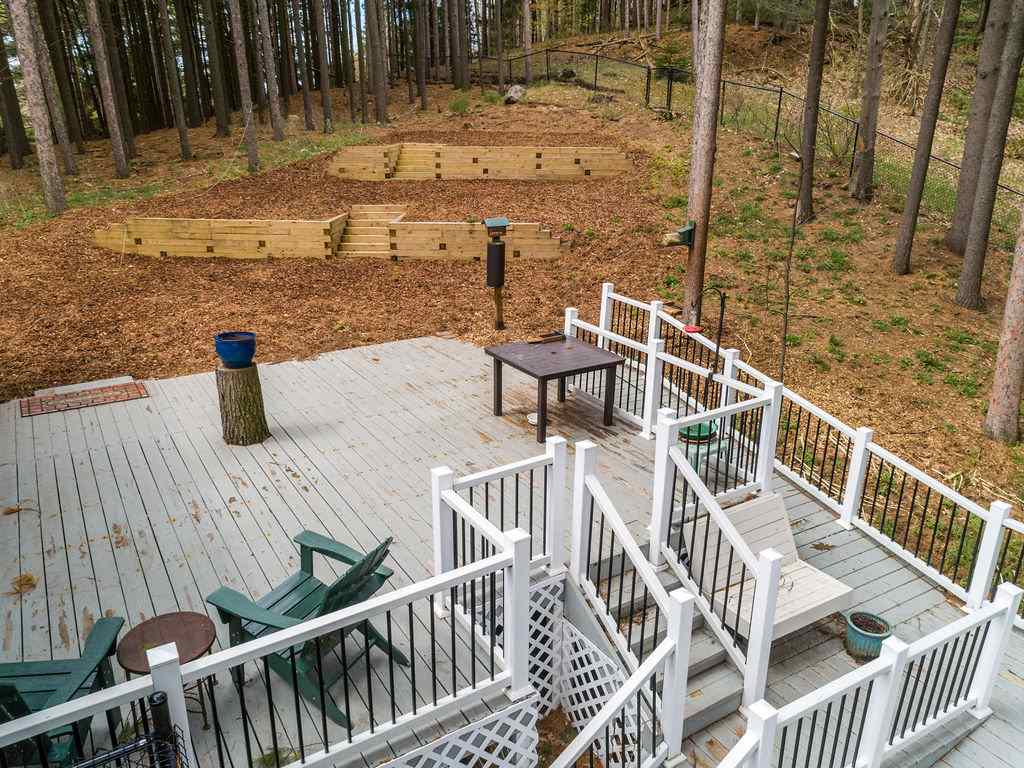 10719 Center Road Traverse City, MI 49686 - Photo 28 of 37 1866344-27.JPG
