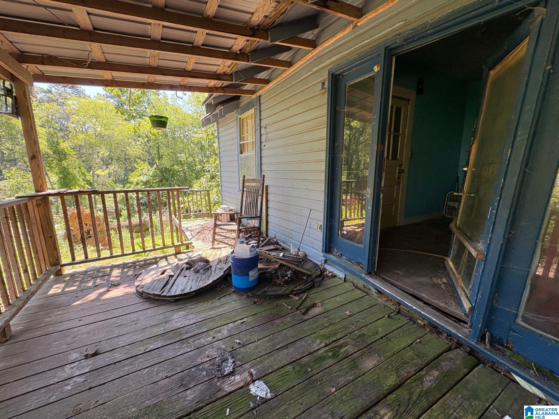 209 Garber Street Bessemer, AL 35022 - Photo 3 of 37