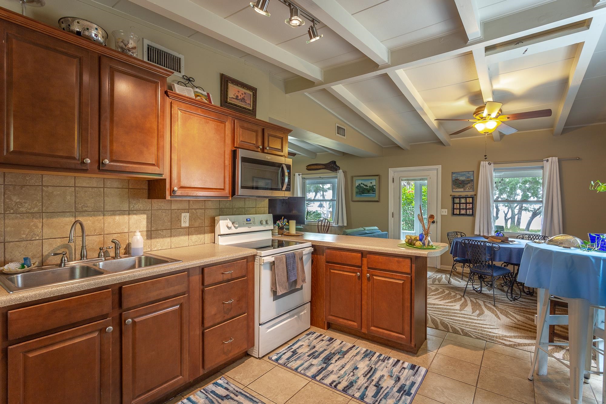 637 Mariner Circle Alligator Point, FL 32346 - Photo 5 of 16