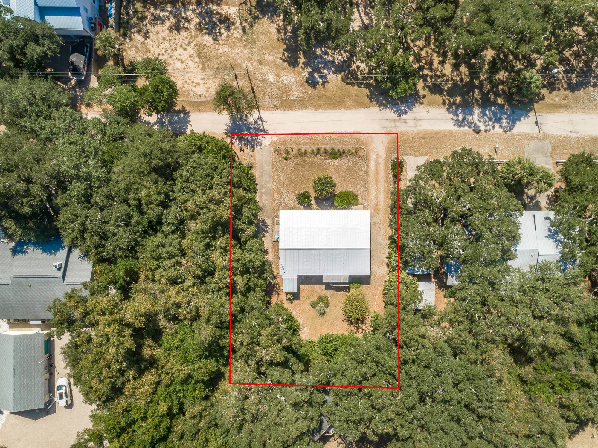 637 Mariner Circle Alligator Point, FL 32346 - Photo 9 of 16