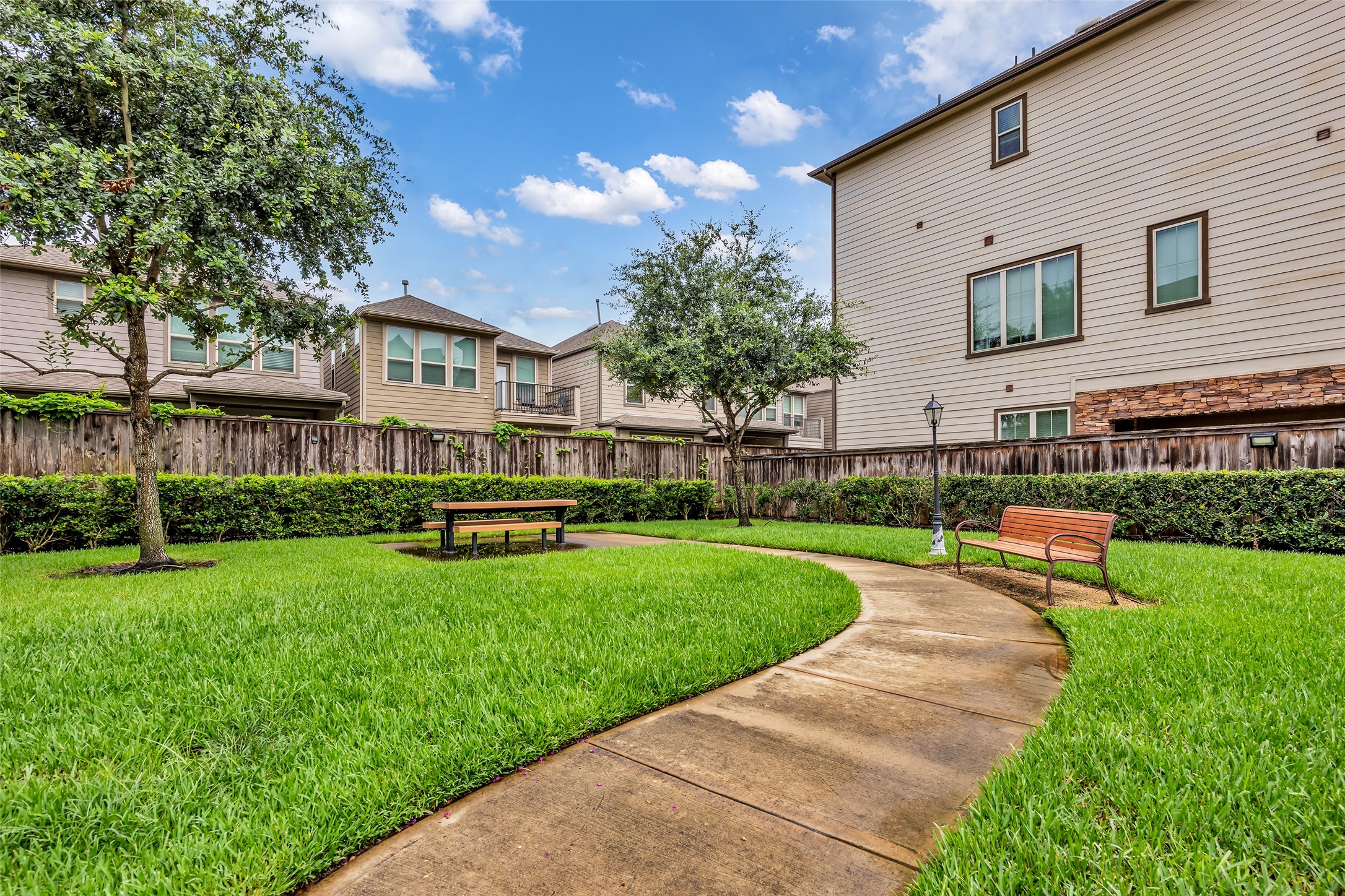8905 Wind Springs Drive Houston, TX 77080 - Photo 2 of 25
