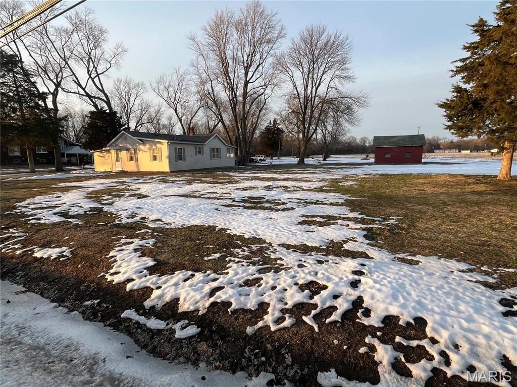5267 Chain Of Rocks Road Edwardsville, IL 62025 - Photo 4 of 9