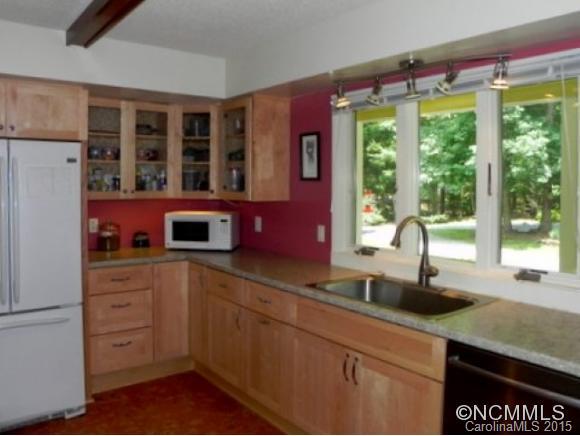 23 Fox Trail Tryon, NC 28782 - Photo 14 of 24 Gallery Image 14