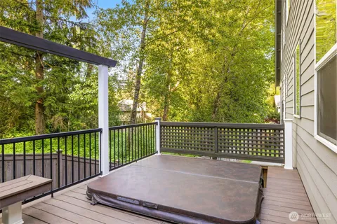 $1,950,000 | 16159 Southeast 51st Place, Bellevue, WA 98006