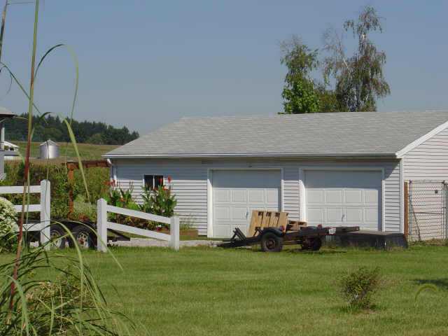 1133 Refugee Road Southeast Hebron, OH 43025 - Photo 3 of 5