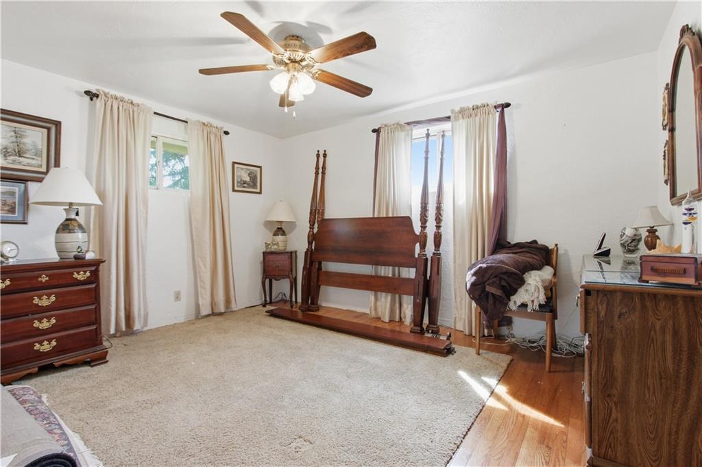 116 Hidden Valley Road Canonsburg, PA 15317 - Photo 21 of 33 Second roomy bedroom.