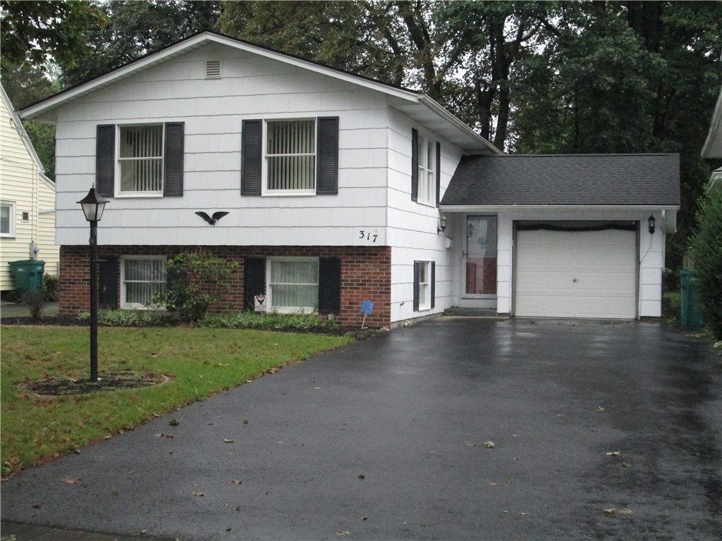 317 Walzford Road Irondequoit, NY 14622 - Photo 1 of 1 Gallery Image 1
