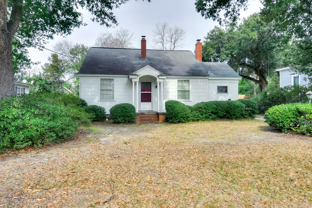 697 Main Street Barnwell, SC 29812 - Photo 3 of 29 Front
