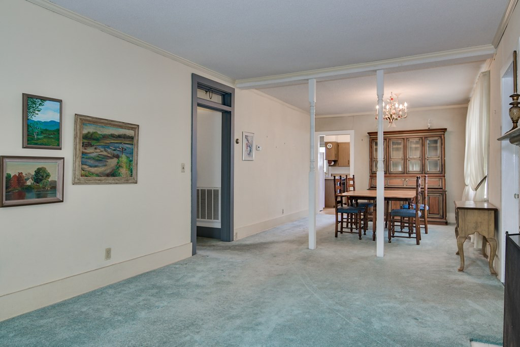 697 Main Street Barnwell, SC 29812 - Photo 7 of 29 Living Room View 2
