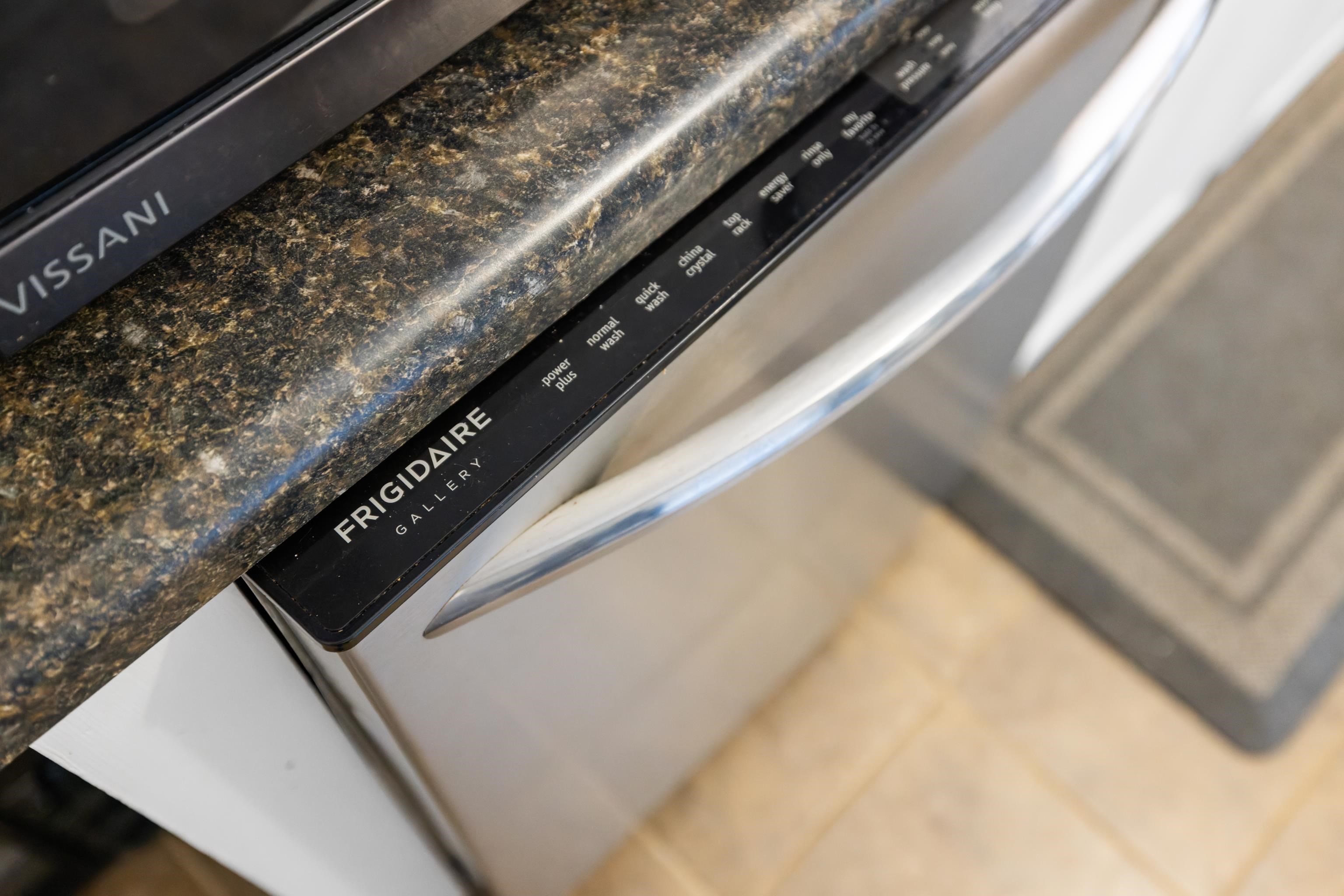 701 Horseshoe Circle Stuarts Draft, VA 24477 - Photo 14 of 70