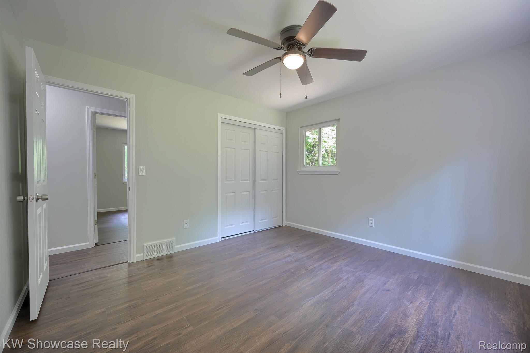 2866 Haley Road White Lake, MI 48383 - Photo 13 of 28 Gallery Image 13