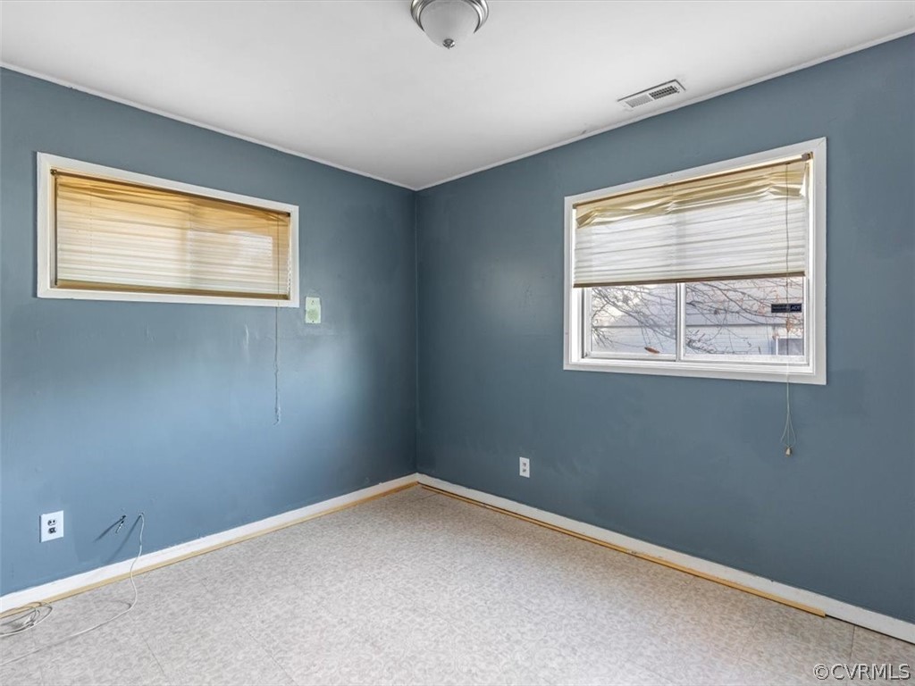 1314 Andover Road Henrico, VA 23229 - Photo 18 of 24 a view of an empty room with a window