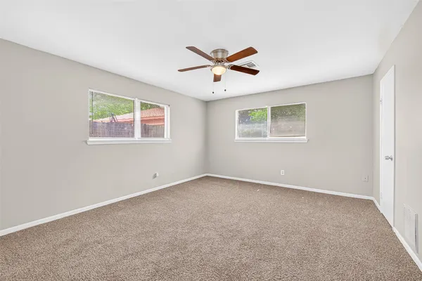 $1,850 | 403 Mistywood Drive, Houston, TX 77090