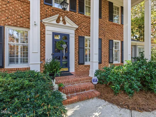 $885,000 | 4001 Brothwell Court, Raleigh, NC 27606