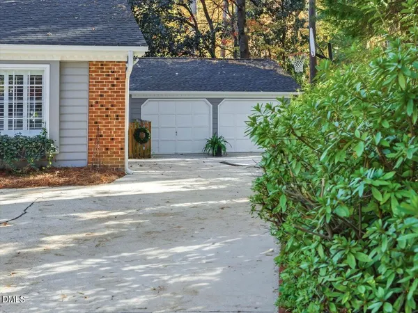 $885,000 | 4001 Brothwell Court, Raleigh, NC 27606