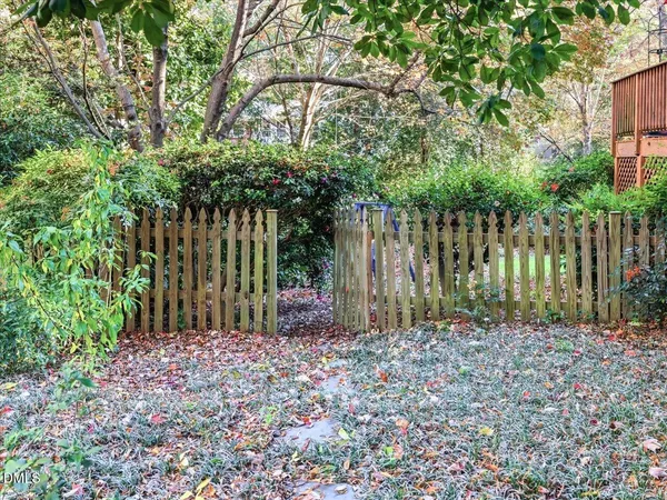 $885,000 | 4001 Brothwell Court, Raleigh, NC 27606