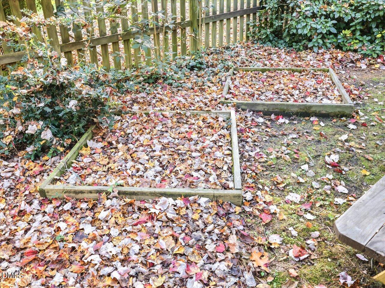 4001 Brothwell Court Raleigh, NC 27606 - Photo 78 of 85 83-Garden