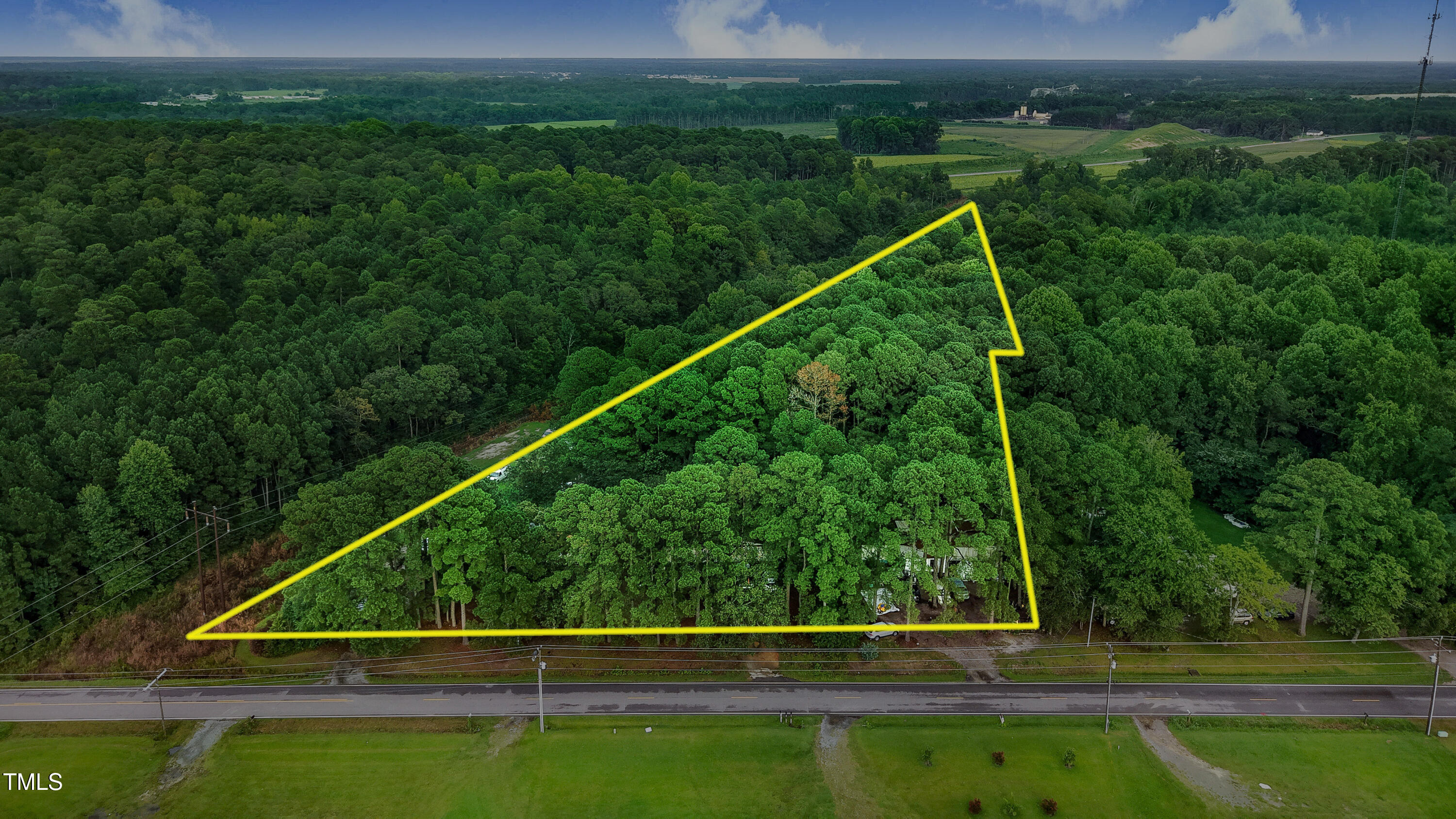 2037 Old Rock Quarry Road Princeton, NC 27569 - Photo 25 of 25 a view of a tennis court