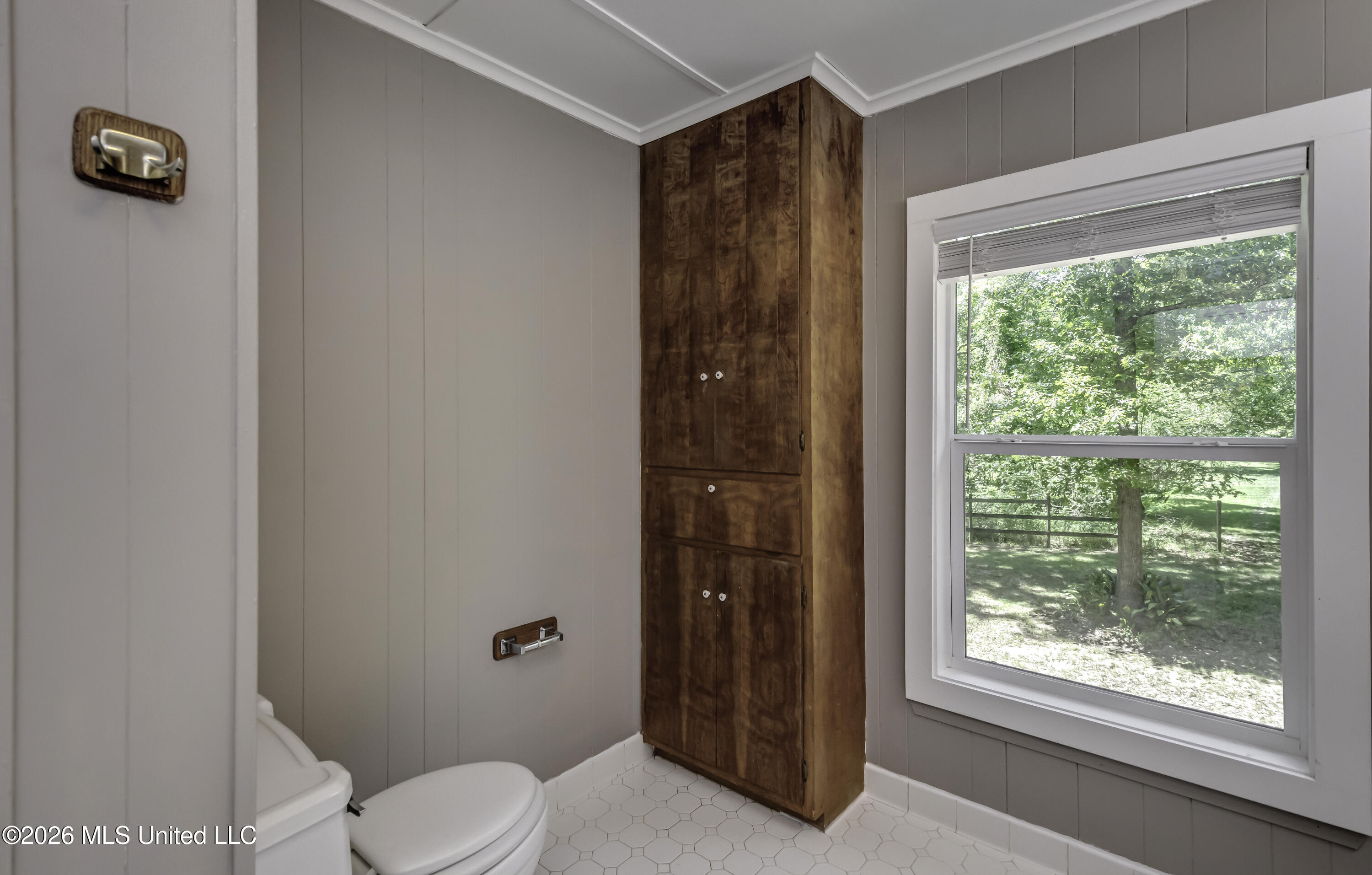 214 Parks Road Jackson, MS 39212 - Photo 29 of 96 Primary Bathroom