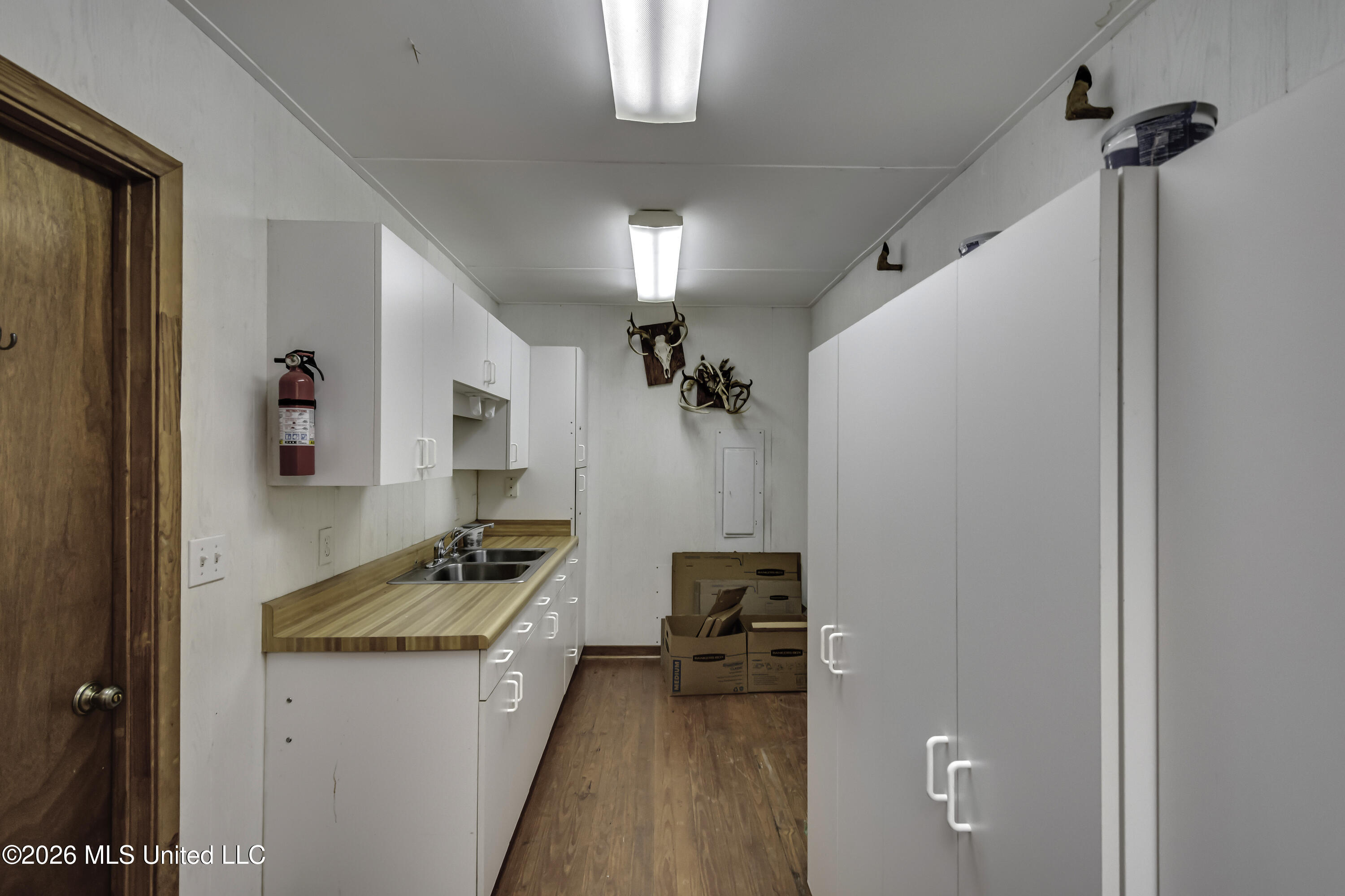 214 Parks Road Jackson, MS 39212 - Photo 55 of 96 Second kitchen area