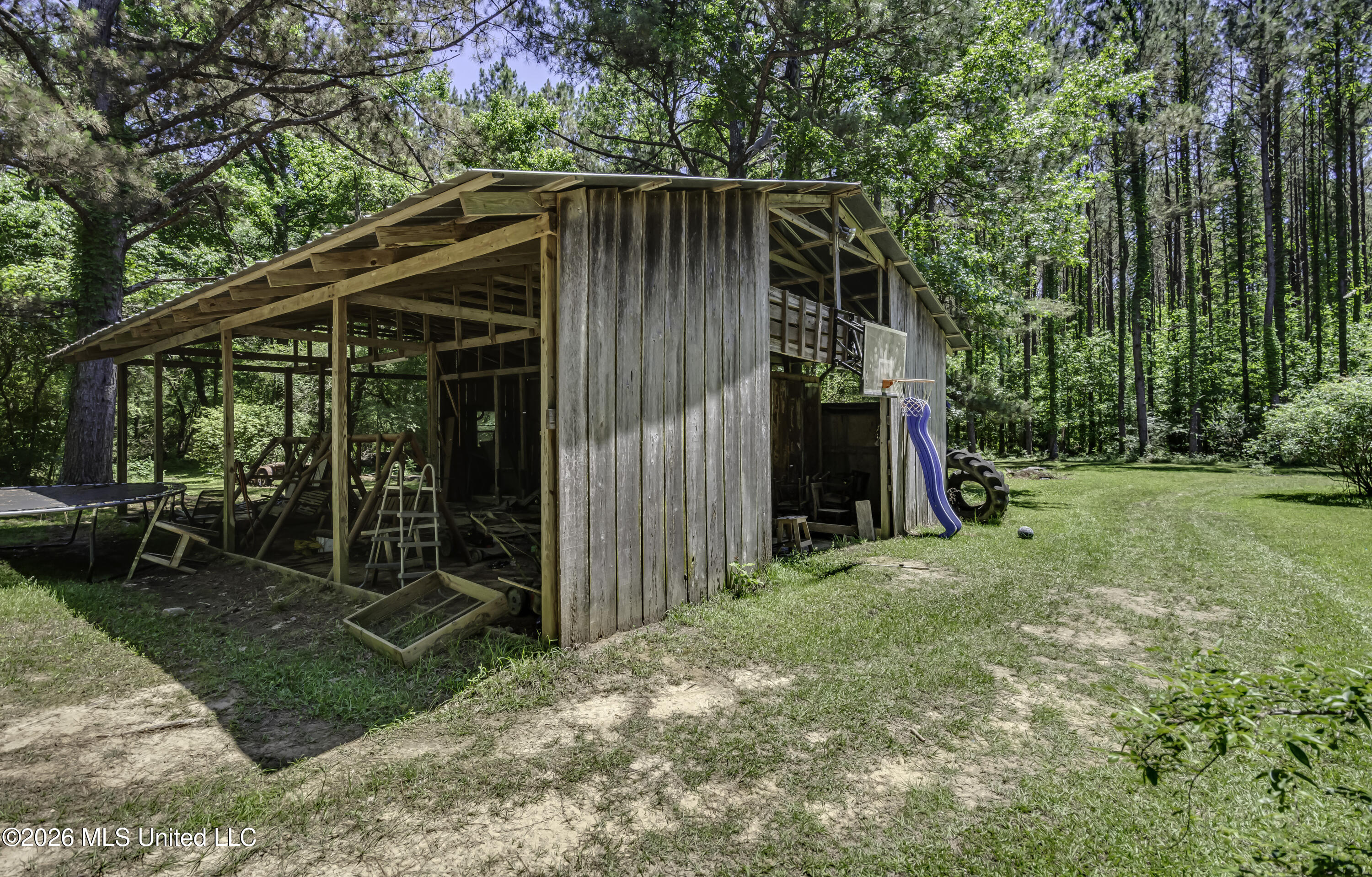 214 Parks Road Jackson, MS 39212 - Photo 85 of 96 Pole Barn