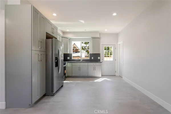 $3,250 | 13768 Judd Street, Pacoima, CA 91331