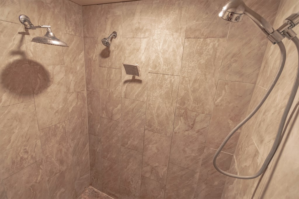 13158 Macon Road Upatoi, GA 31829 - Photo 21 of 51 Double shower