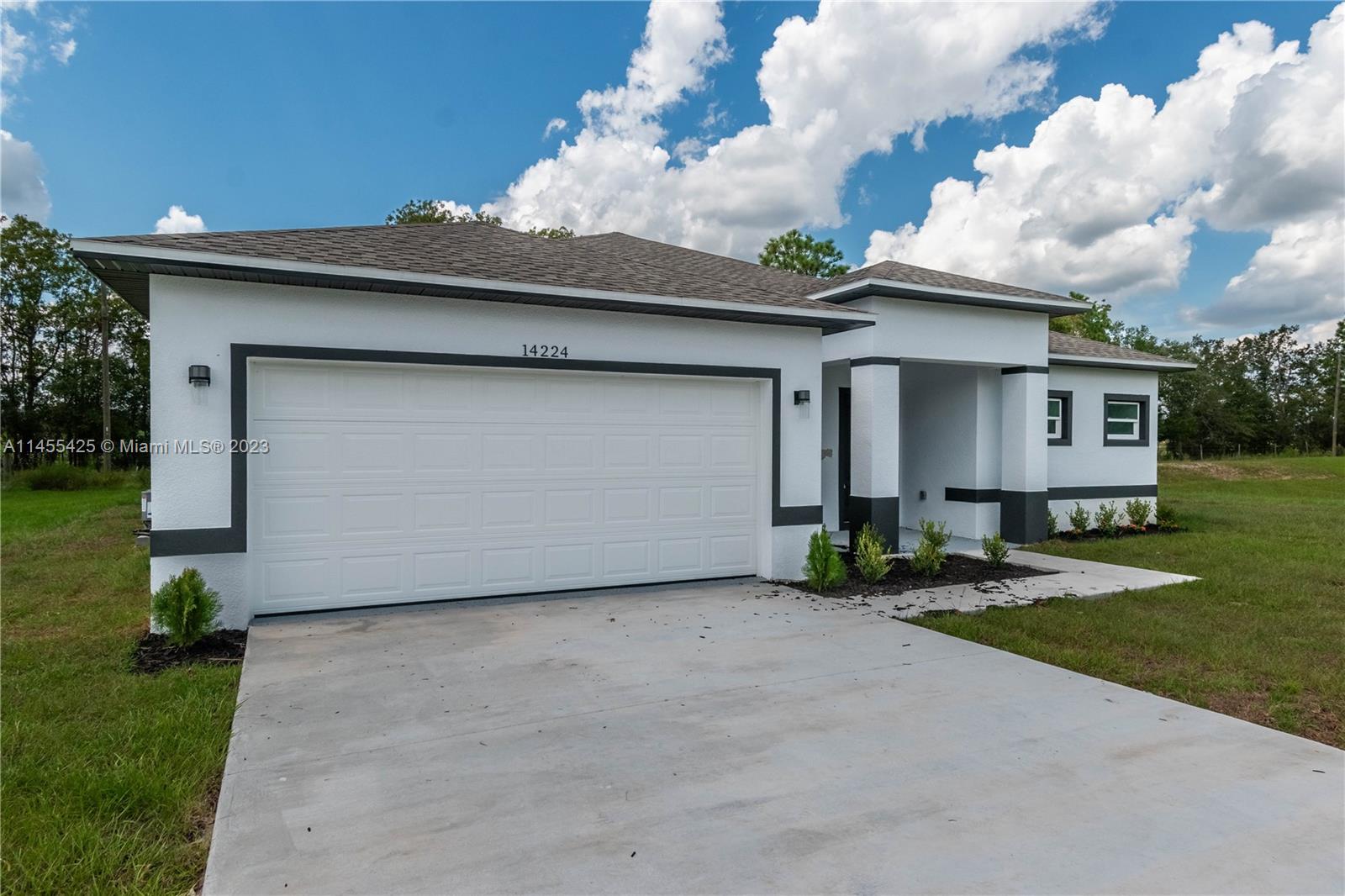 14224 Southwest 48th Court Road Ocala, FL 34473 - Photo 4 of 44 Gallery Image 4
