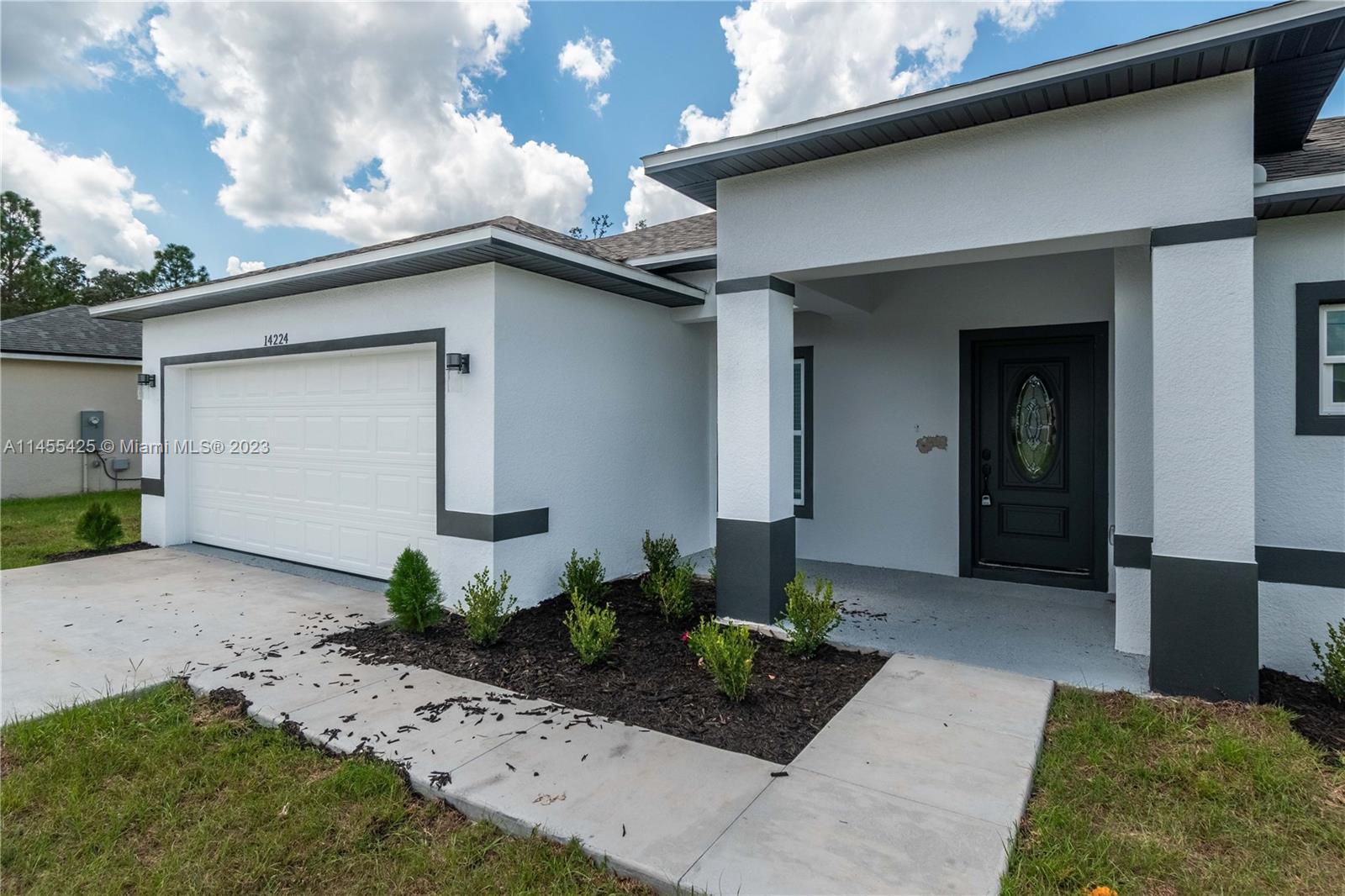 14224 Southwest 48th Court Road Ocala, FL 34473 - Photo 5 of 44 Gallery Image 5