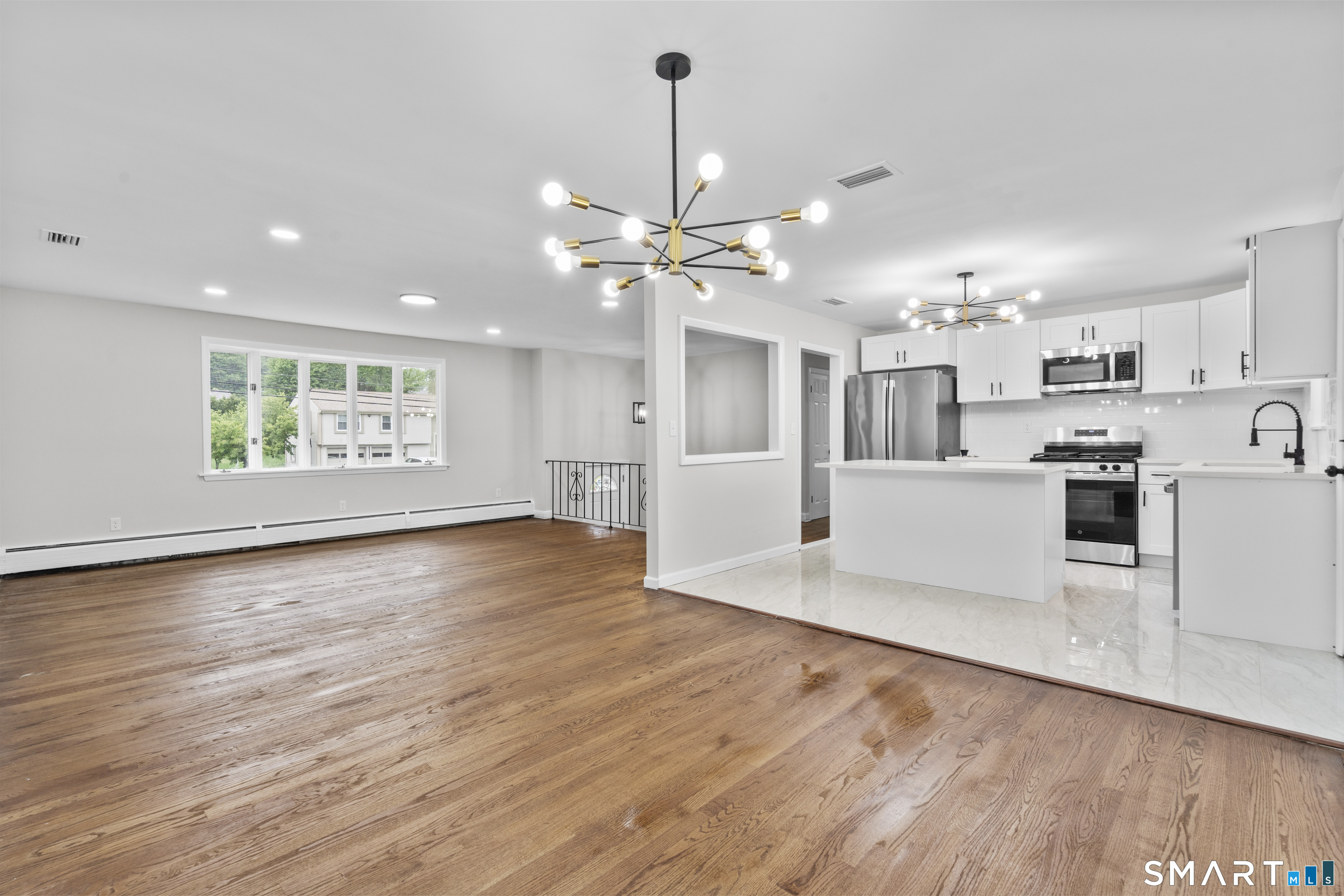 70 Ridge Crest Circle Wethersfield, CT 06109 - Photo 3 of 9