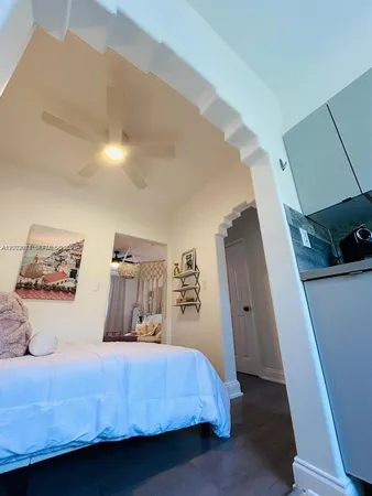 $2,000 | 1227 Euclid Avenue, Unit 7, Miami Beach, FL 33139