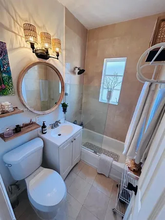 $2,000 | 1227 Euclid Avenue, Unit 7, Miami Beach, FL 33139