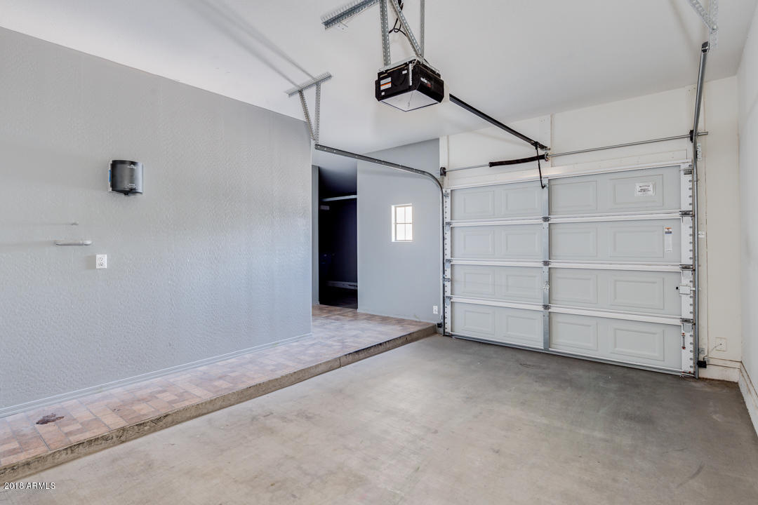 1933 West Davis Road Phoenix, AZ 85023 - Photo 26 of 29 26-Davis