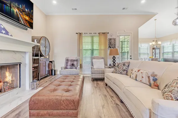 $560,000 | 9730 Woodland Fox Lane North, Cordova, TN 38018