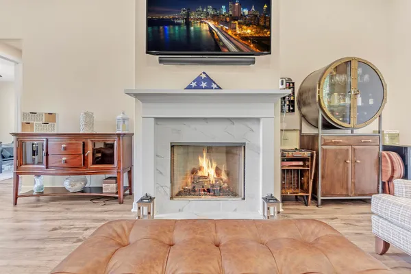 $560,000 | 9730 Woodland Fox Lane North, Cordova, TN 38018