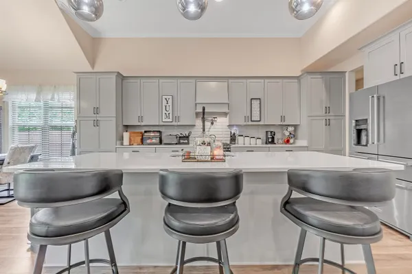 $560,000 | 9730 Woodland Fox Lane North, Cordova, TN 38018