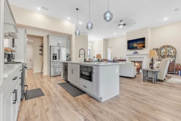 $560,000 | 9730 Woodland Fox Lane North, Cordova, TN 38018