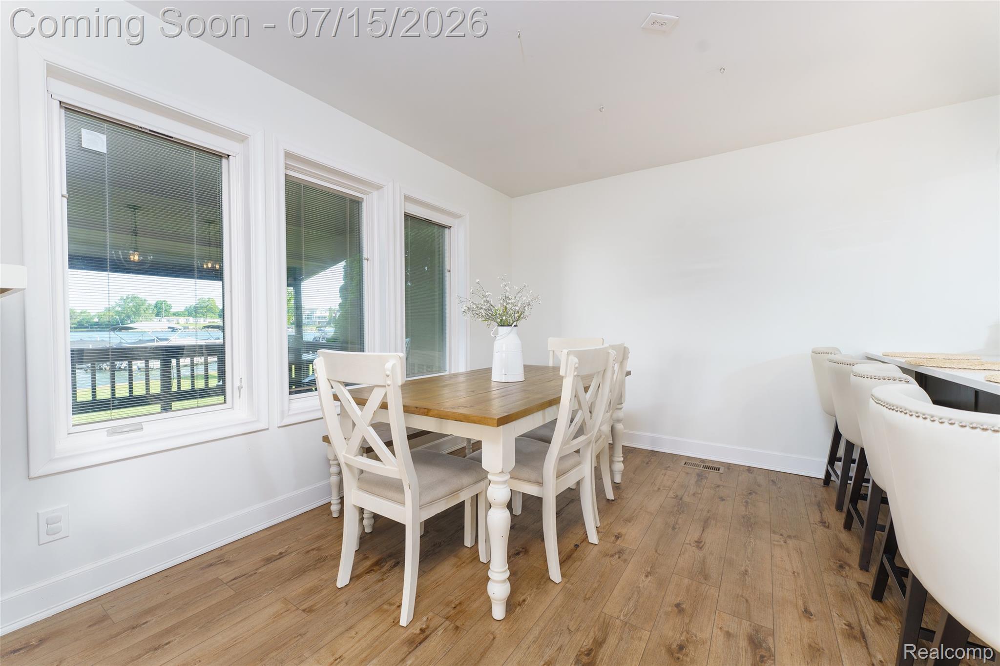 2226 Bowles Street Fenton, MI 48430 - Photo 7 of 24 20 DSC05991.jpg