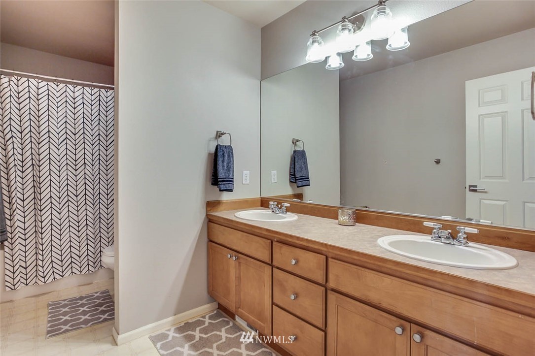 17315 Southeast 185th Street Renton, WA 98058 - Photo 22 of 25 Gallery Image 22