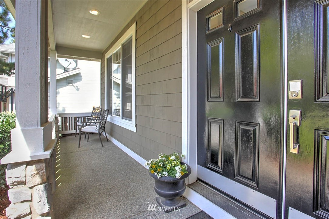 17315 Southeast 185th Street Renton, WA 98058 - Photo 4 of 25 Gallery Image 4