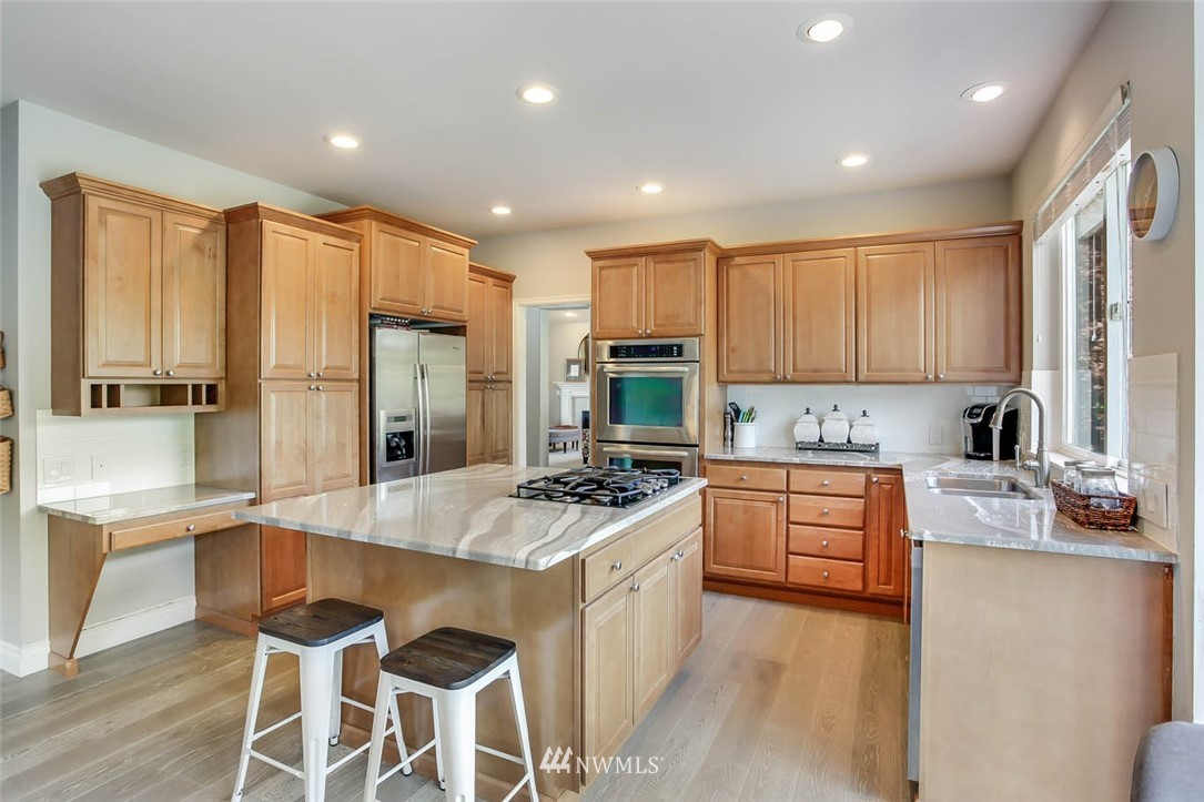 17315 Southeast 185th Street Renton, WA 98058 - Photo 7 of 25 Gallery Image 7