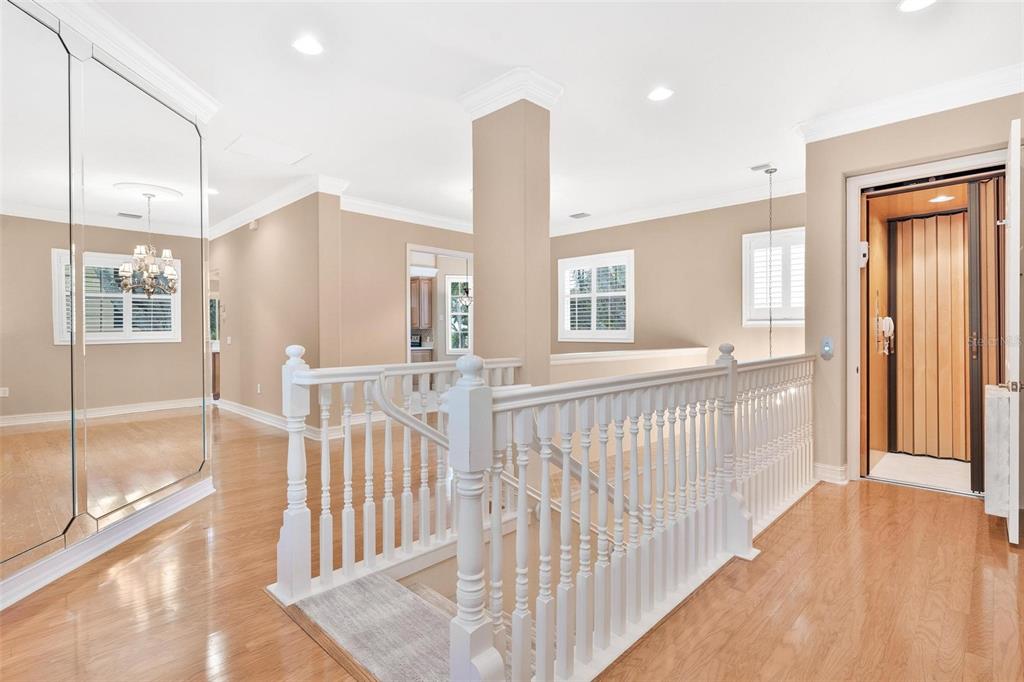 14 Camino Real, Unit 14 Howey-in-the-Hills, FL 34737 - Photo 41 of 62 a view of a room with balcony and furniture