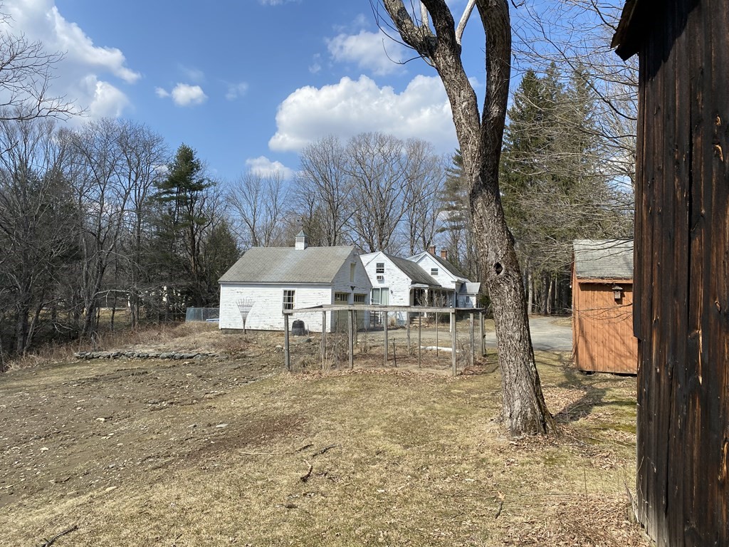 121 Hoe Shop Road Gill, MA 01354 - Photo 5 of 42 Gallery Image 5