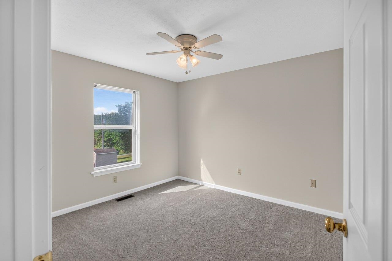 2486 Grace Chapel Road Harrisonburg, VA 22801 - Photo 19 of 40