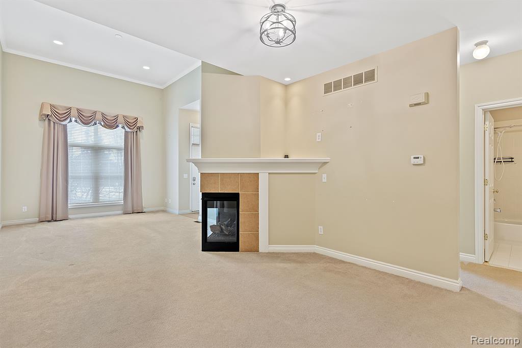 45493 North Stonewood Road Canton, MI 48187 - Photo 8 of 27