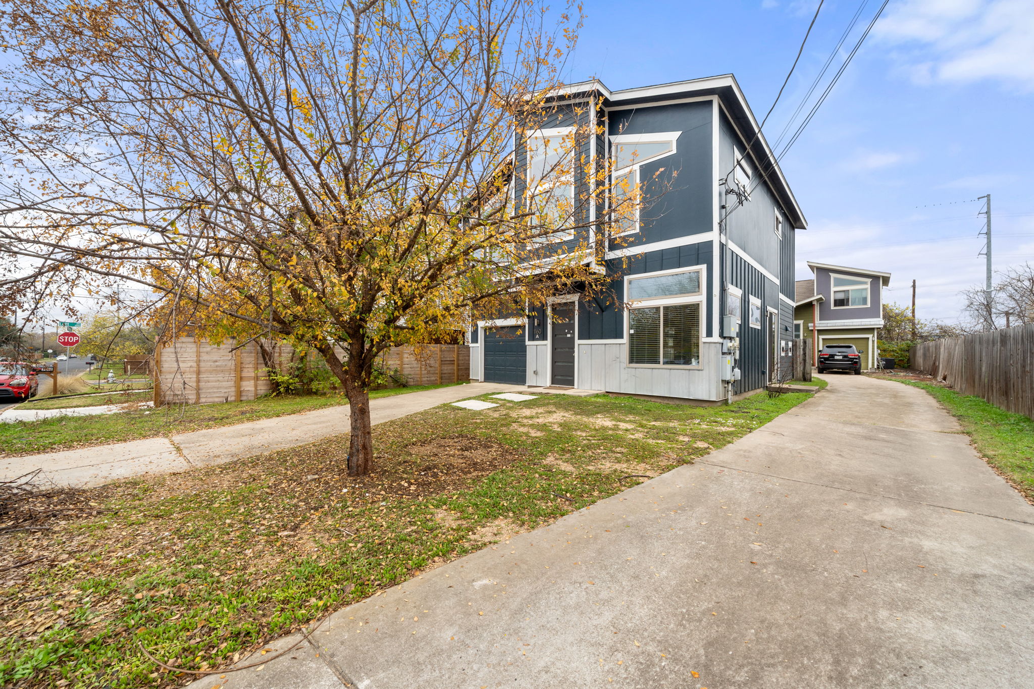 1160 Nickols Avenue, Unit A Austin, TX 78721 - Photo 35 of 40 View of front of home featuring concrete driveway