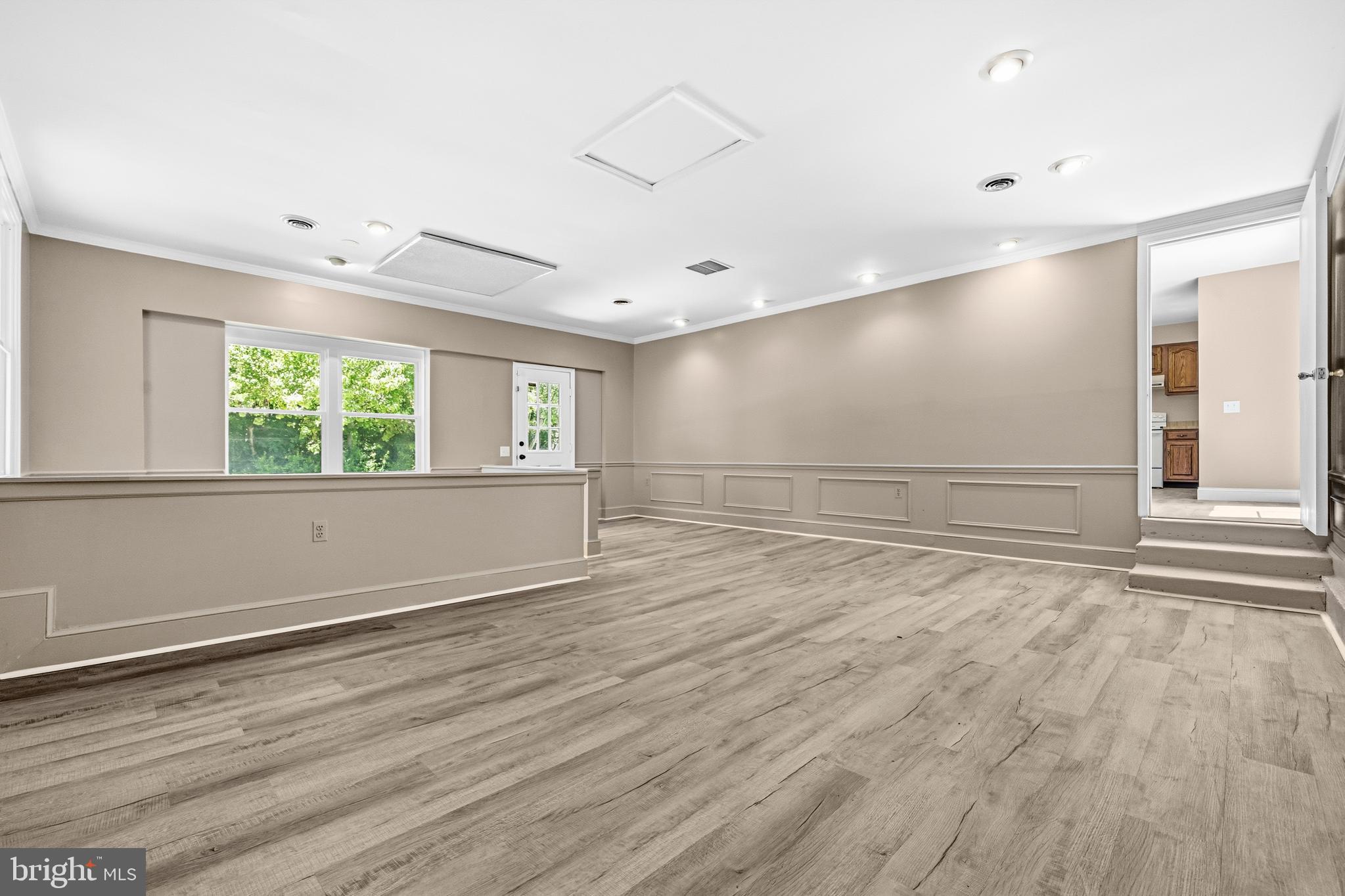 10107 Snowden Road Laurel, MD 20708 - Photo 28 of 48