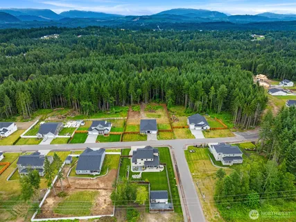 $1,250,000 | 10116 135th Avenue Northeast, Lake Stevens, WA 98258