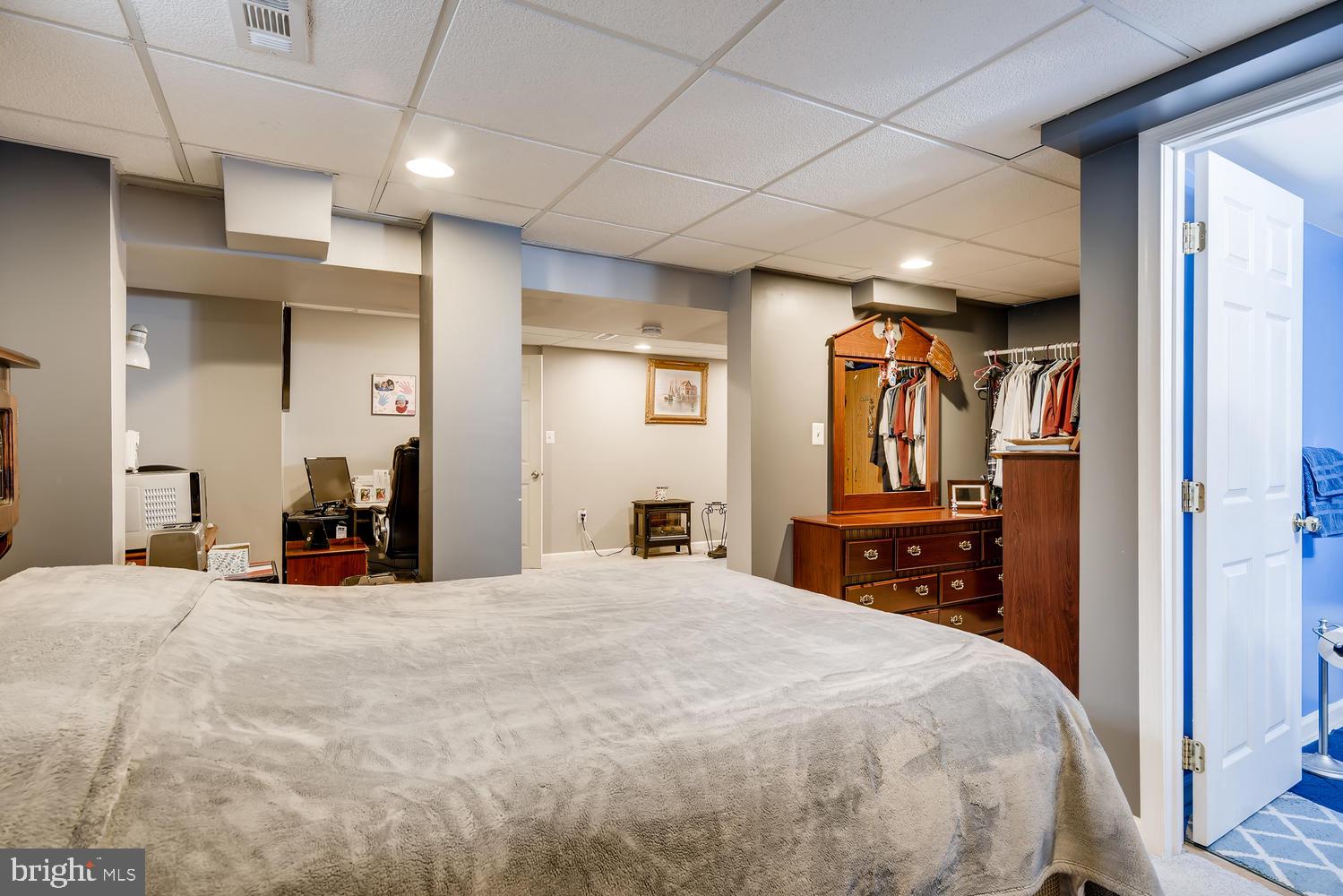 113 Compass Road Baltimore, MD 21220 - Photo 23 of 32 Lower level bedroom